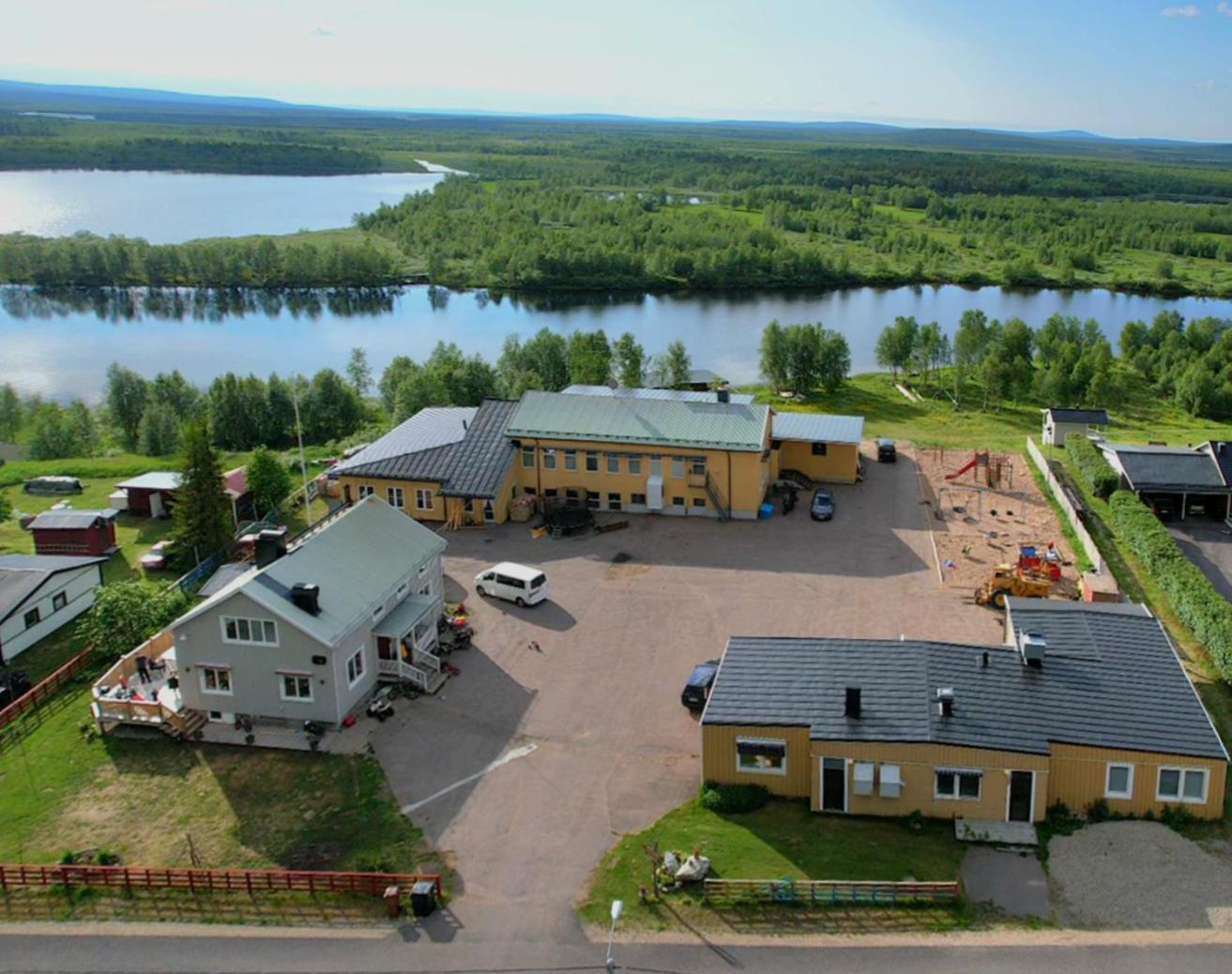 Kuttainen Lodge Karesuando Экстерьер фото